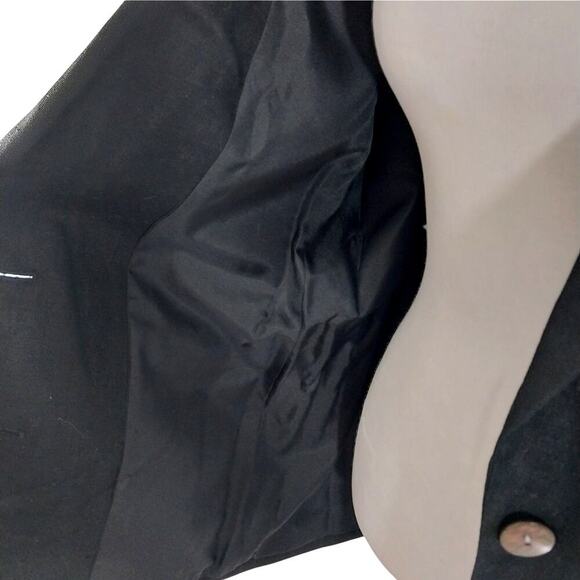 TALBOTS PETITES! PURE LINEN! GORGEOUS BLACK JACKET MOTHER/PEARL BUTTONS! SZ 10P - Picture 4 of 8